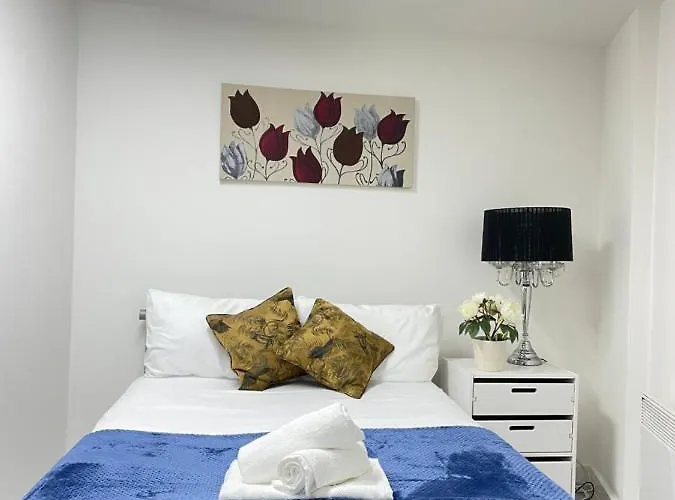 Wharf Inn Premier Apartment Central Manchester - Free Private Parking